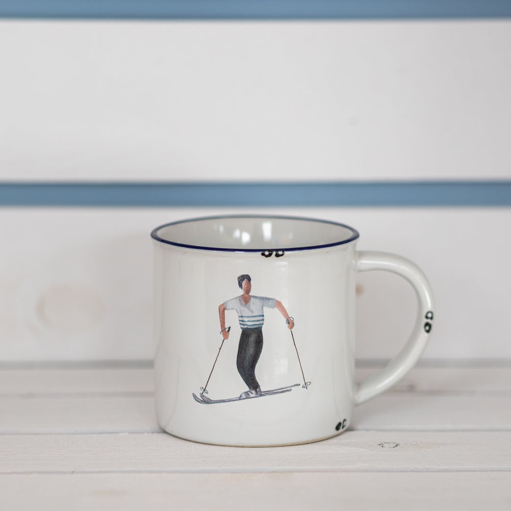 Handgemachte Keramiktasse "Skifahrer"
